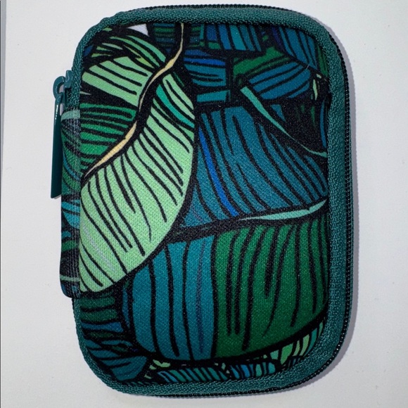 My Tagalongs Other - My Tagalongs Earbud AirPod Tech Cord Zipper Organizer Case Pouch